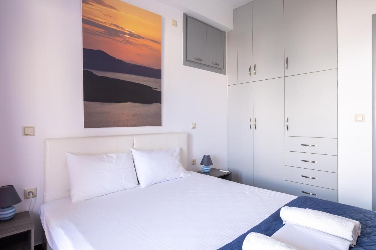 Adelphi Apartments Períssa Eksteriør bilde