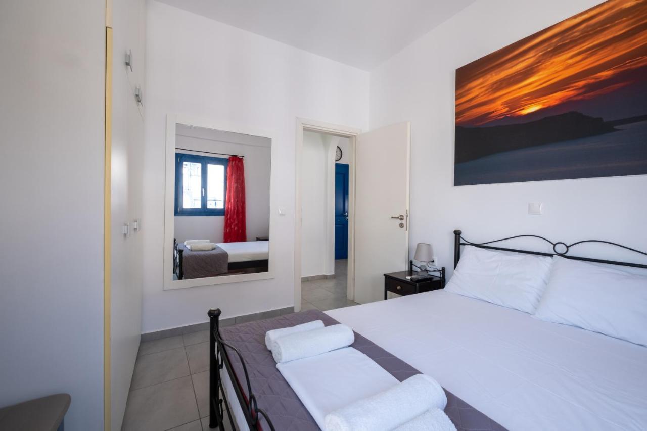 Adelphi Apartments Períssa Eksteriør bilde